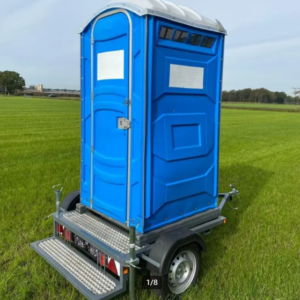 Mobiel toilet op aanhanger